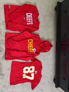 Team Apparel Kids Red Chiefs Hoodie & Tee Set with Yellow Accents
